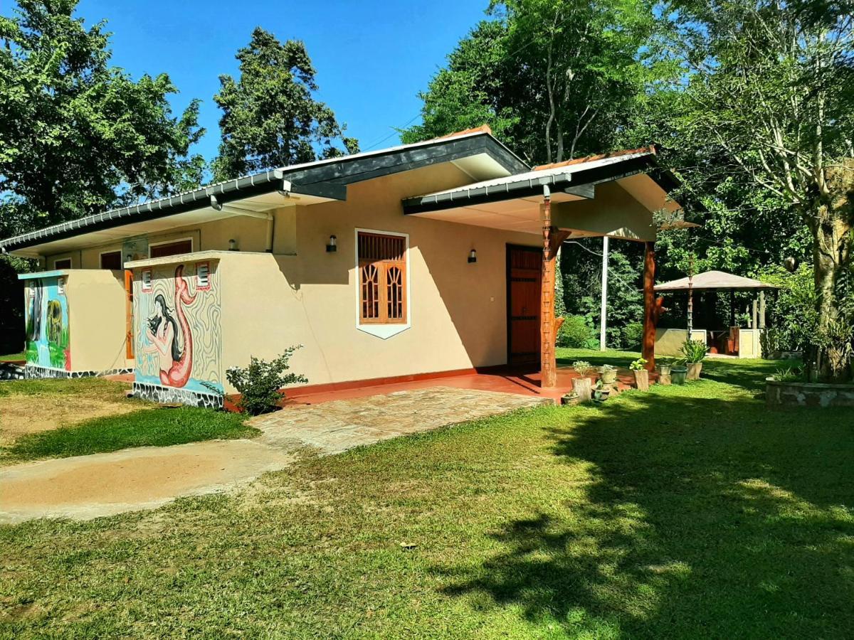 Kande Gedara Resort Monaragala Eksteriør billede
